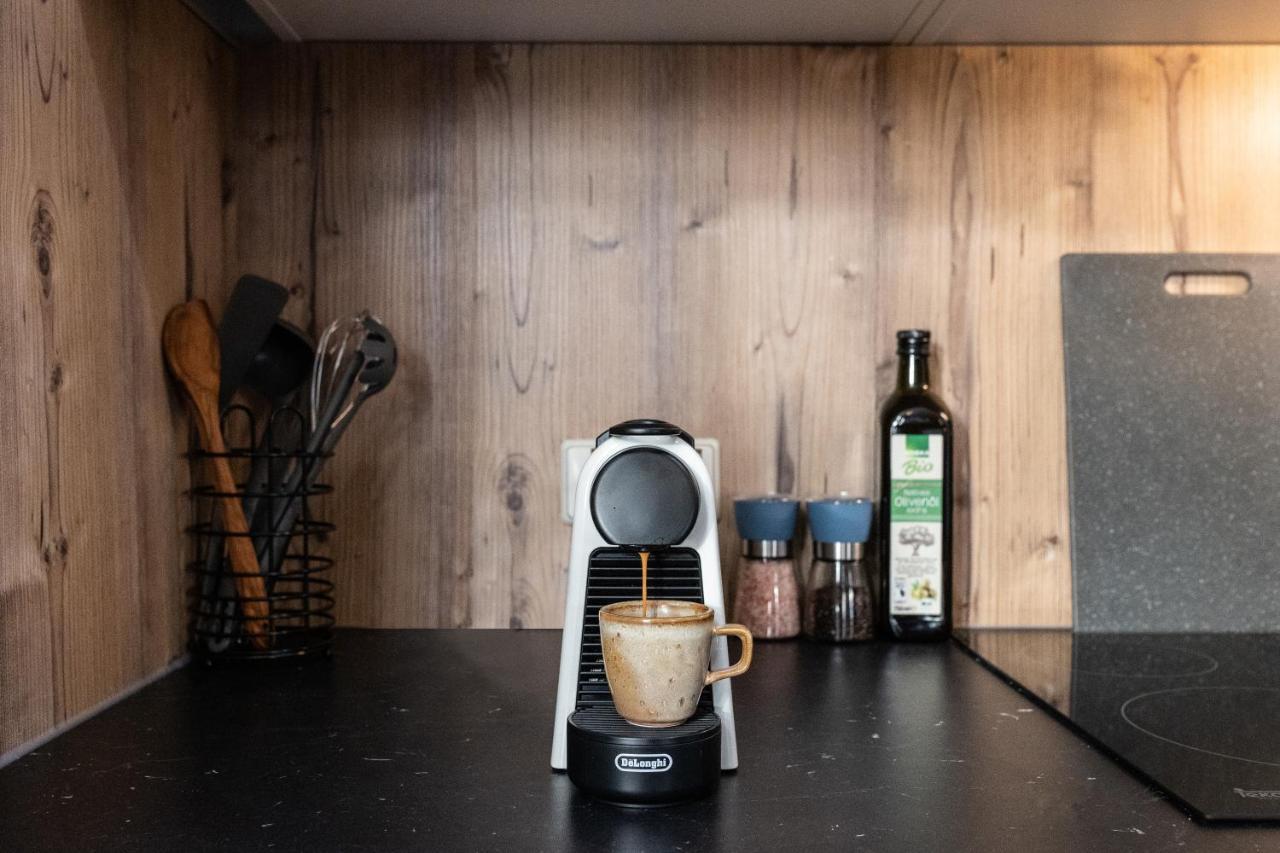 Design Studio - Wifi Und Netflix Chemnitz Buitenkant foto